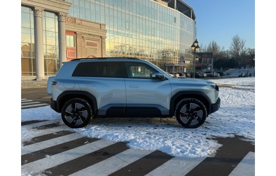 Leopard 3 Ultra, 4WD, 2025